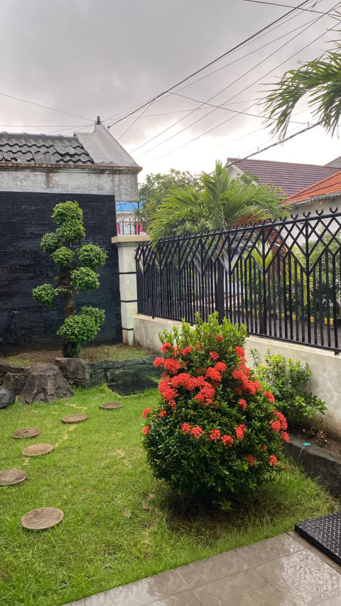 Dijual Rumah Sutorejo Indah